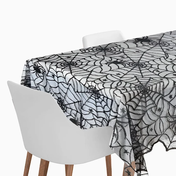 Toalha de Mesa Têxtil 1,37x1,83m Teias de Aranha Preta - Halloween