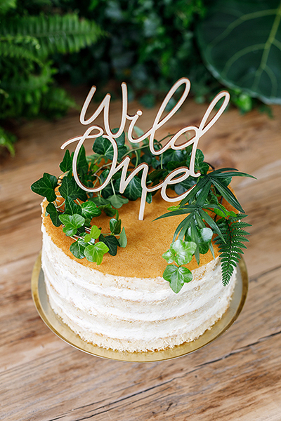 Topo de Bolo 'Wild One' Madeira 22cm