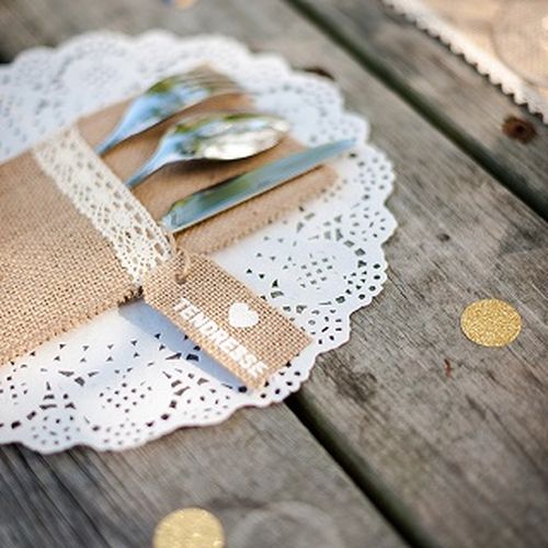 6 Naperons Papel Brancos 21,5cm