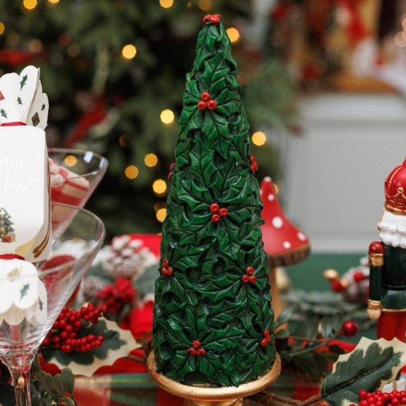 Árvore de Natal Resina 9x29,5cm