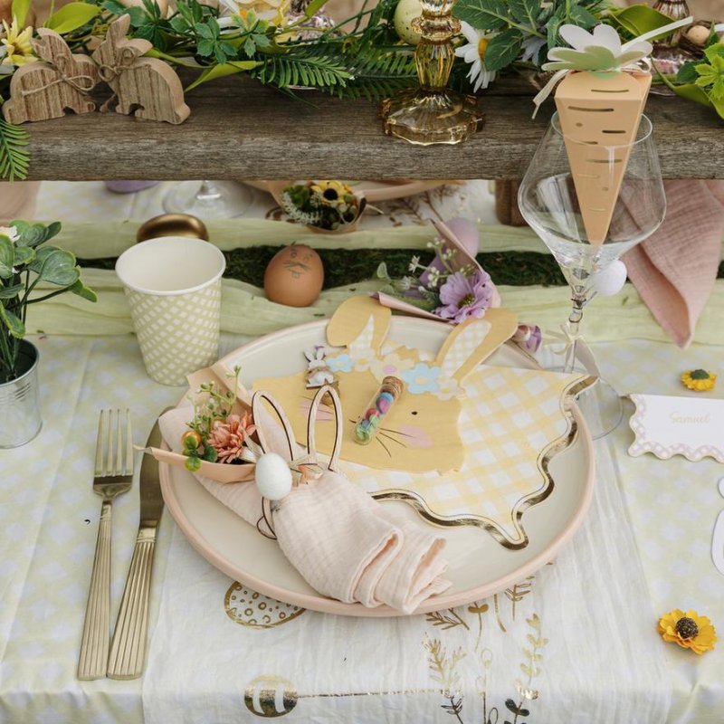 8 Argolas para Guardanapos 6x10cm Coelho Madeira