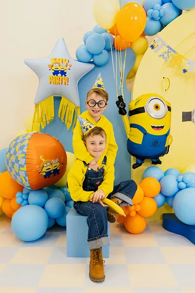 Balão Foil 72cm com Franjas Minions