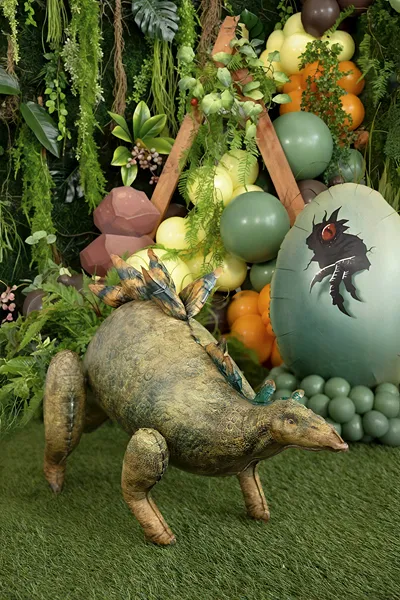 Balão Foil 112x51cm Jurassic World Stegosaurus