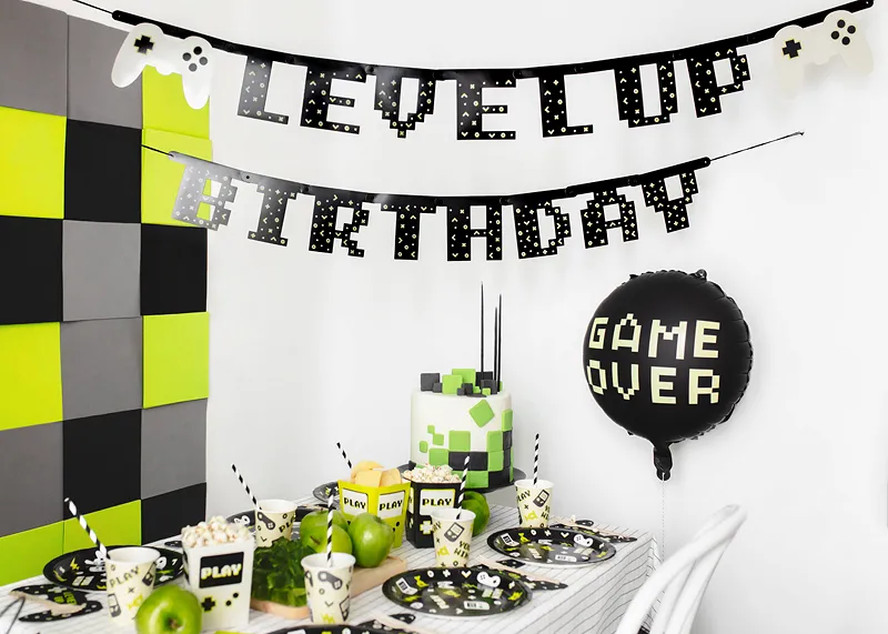 Grinalda 'Level Up Brithday' 2,5m