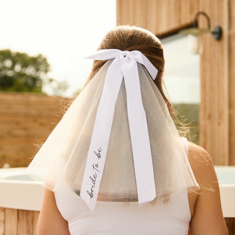 Véu com Laço Bride