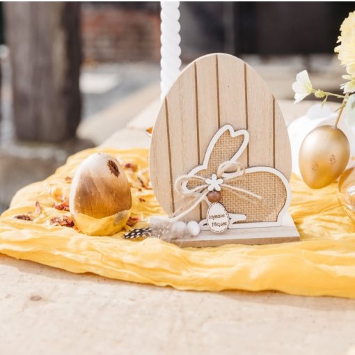 Decoração Coelho Páscoa em Madeira, Juta e Branco 15,5x12cm